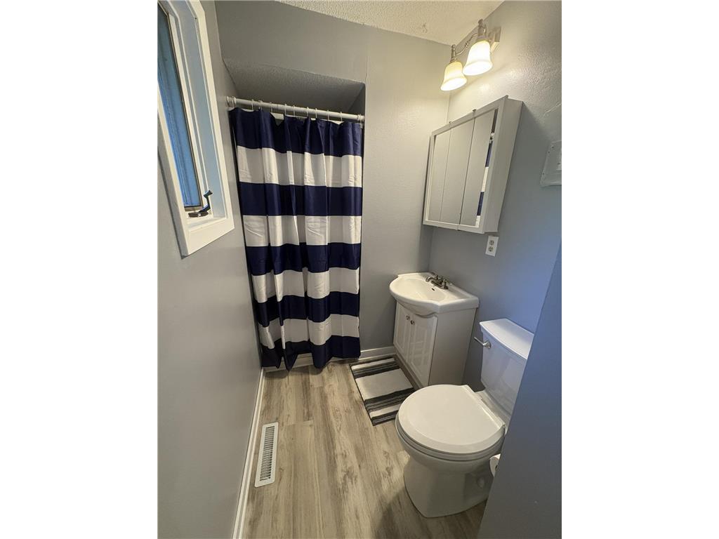 1308 Oak Drive Montevideo MN 56265 6802086 image13