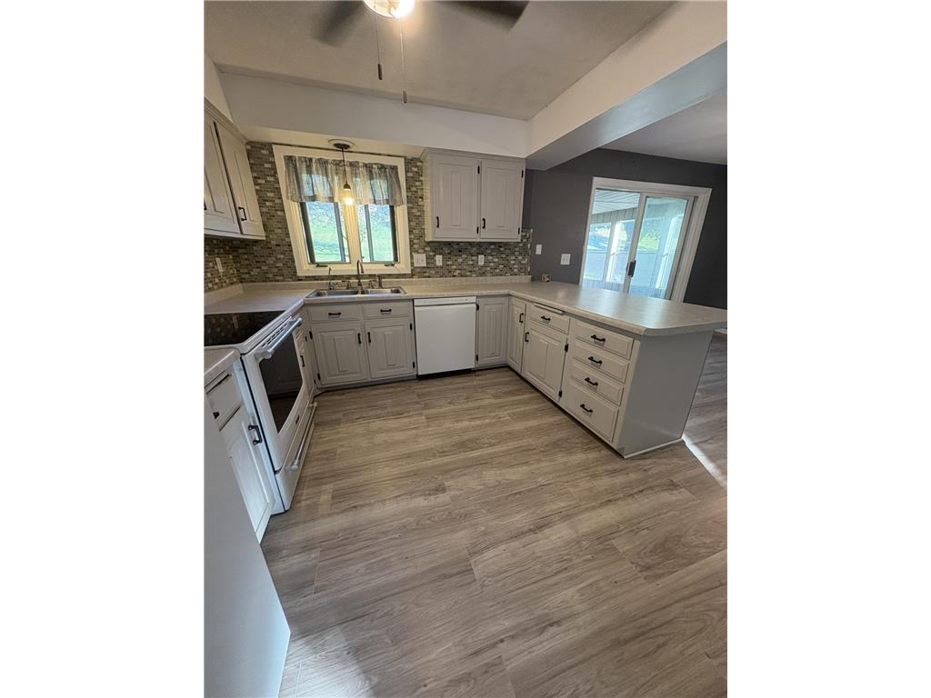 1308 Oak Drive Montevideo MN 56265 6802086 image4