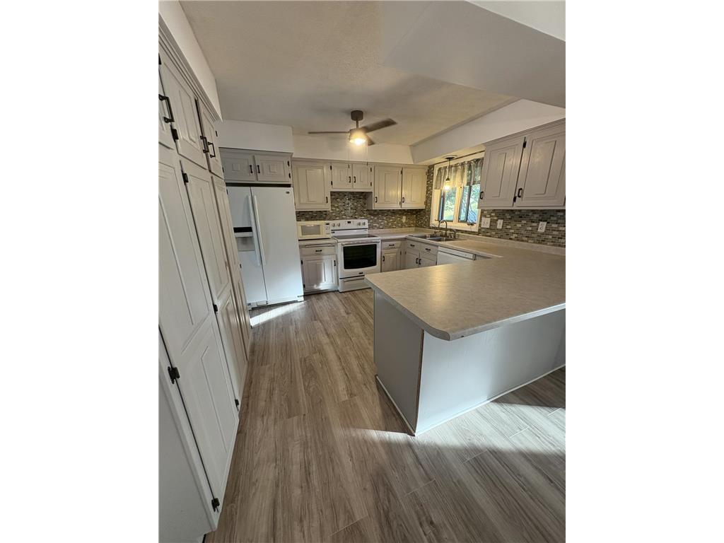 1308 Oak Drive Montevideo MN 56265 6802086 image5