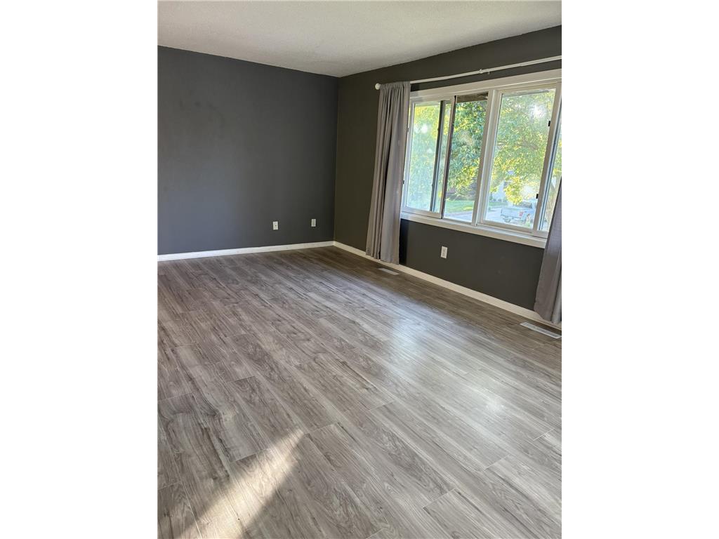 1308 Oak Drive Montevideo MN 56265 6802086 image8