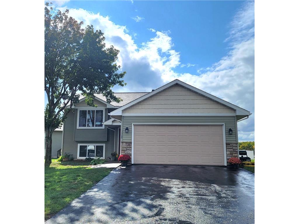 1308 Osprey Court, New Richmond, WI, 54017 MLS 6459459 Edina Realty