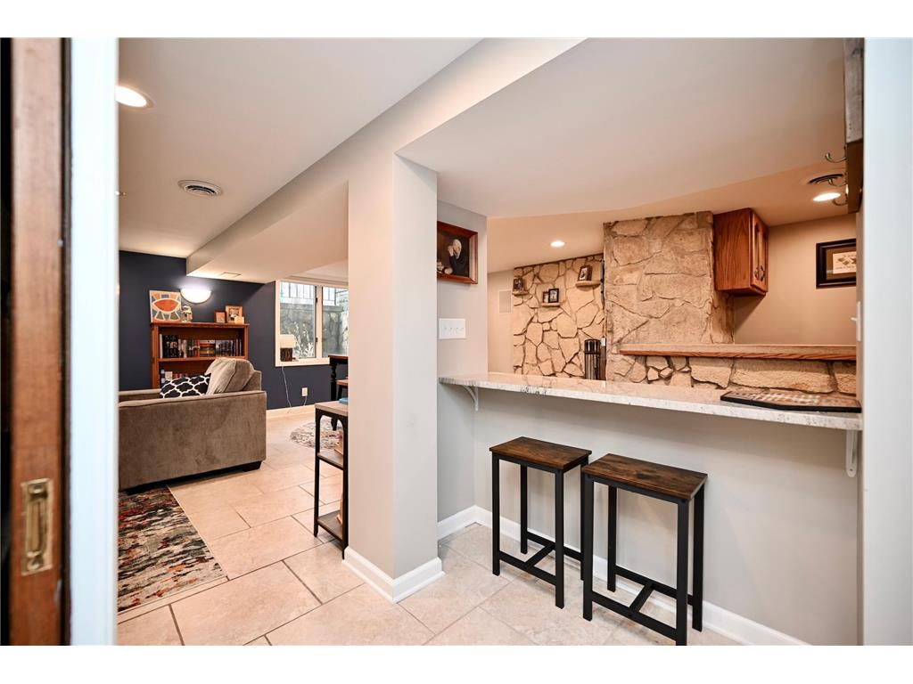 1308 Parkview Avenue Winona MN 55987 7049565 image18