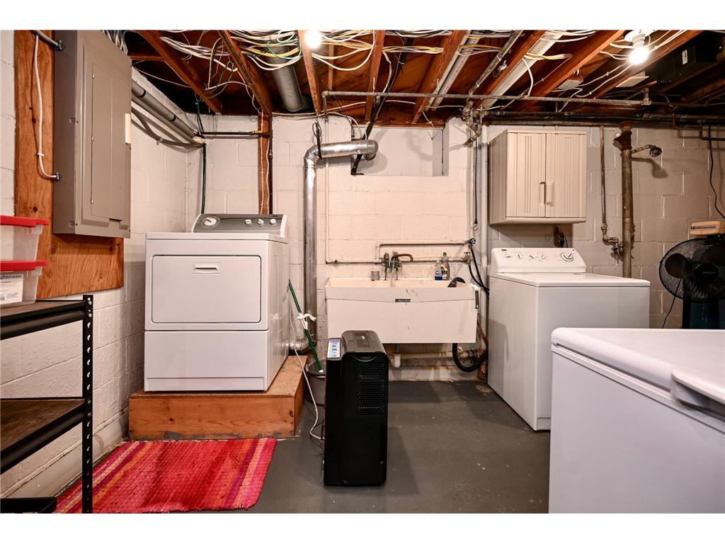 1308 Parkview Avenue Winona MN 55987 7049565 image23