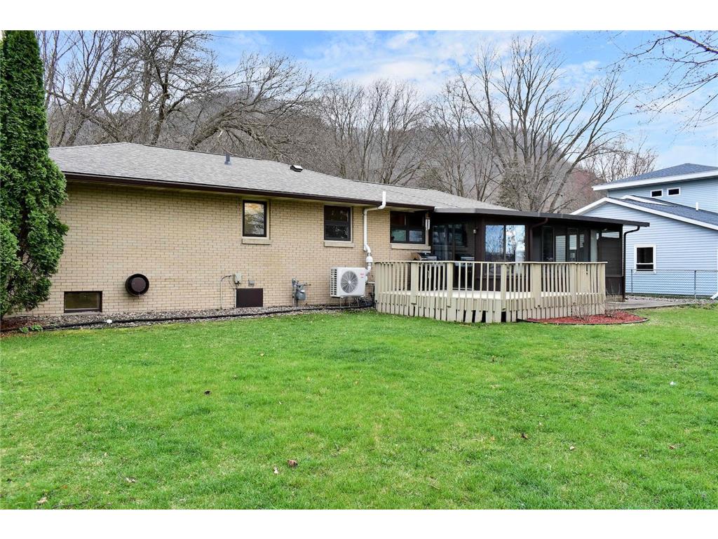 1308 Parkview Avenue Winona MN 55987 7049565 image26