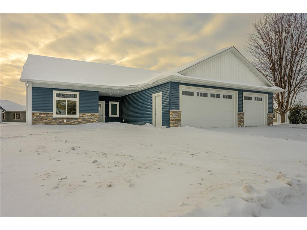 1308 Sherwood Street SE Hutchinson MN 55350 6820358 image1