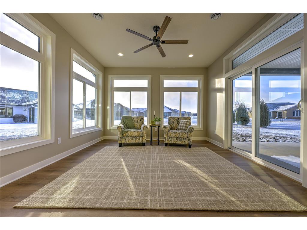 1308 Sherwood Street SE Hutchinson MN 55350 6820358 image4