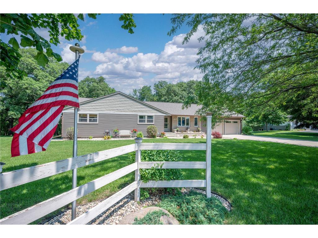 1308 Springfield Parkway Jackson MN 56143 - Des Moines River 6387417 image1