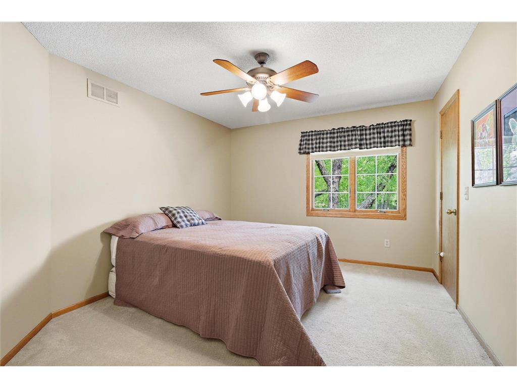 1308 Summit Oaks Drive Burnsville MN 55337 7088757 image23