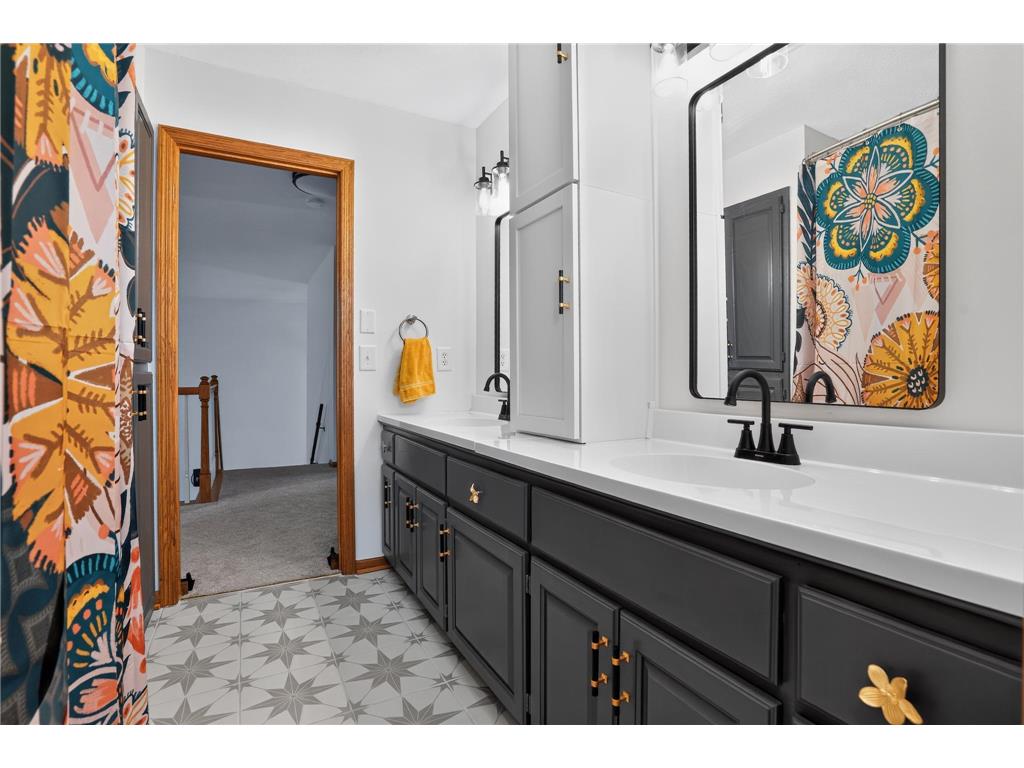 13085 56th Street N Oak Park Heights MN 55082 7097784 image26