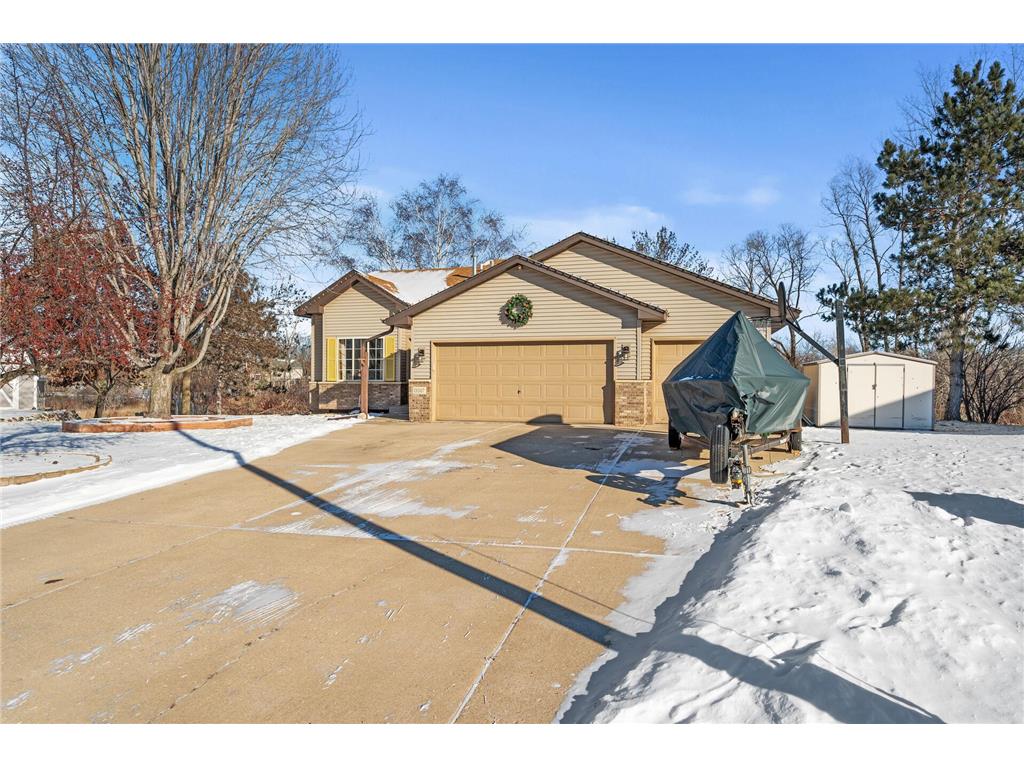 13087 192 1/2 Court NW Elk River MN 55330 6477530 image1