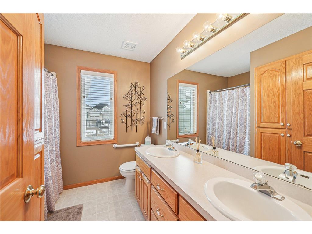 13087 Quail Creek Drive NE Blaine MN 55449 7019429 image29