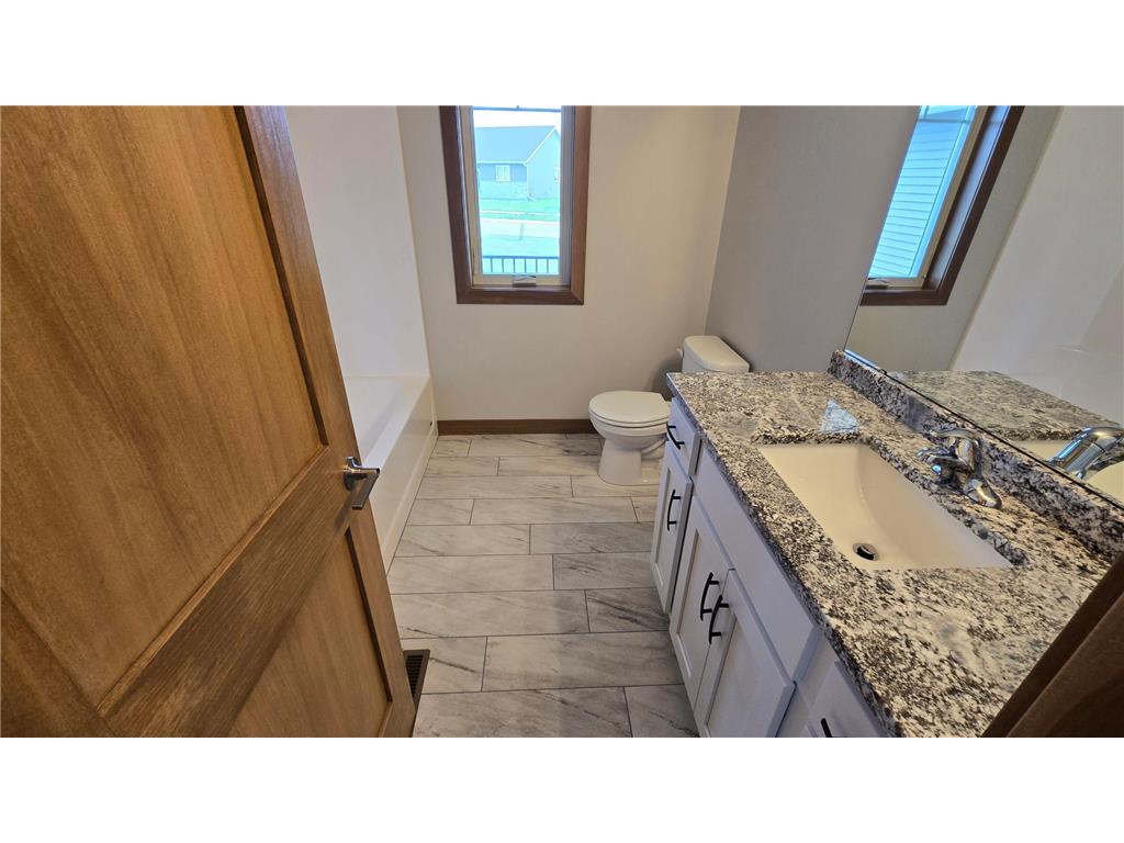 1309 18th Street NE Austin MN 55912 7060947 image16