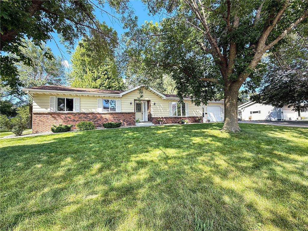 1309 Adams Avenue Fairmont MN 56031 6776490 image1