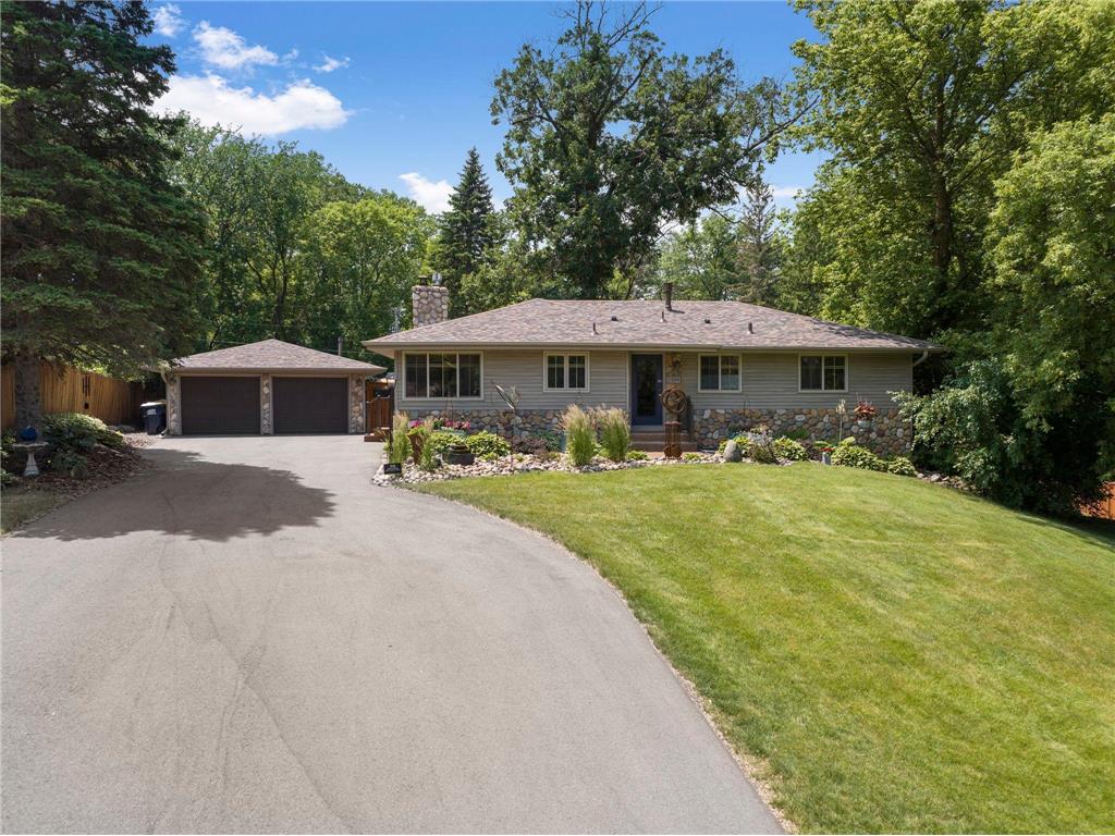 1309 Hillside Lane Burnsville MN 55306 6390702 image1