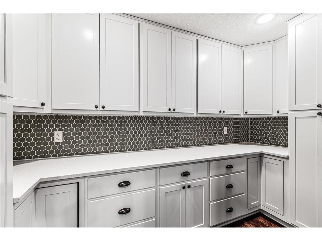 1309 Keller Lake Road Burnsville MN 55306 - Keller 7019590 image16