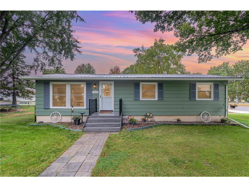 1309 Sunrise Drive Glencoe MN 55336 6787282 image1