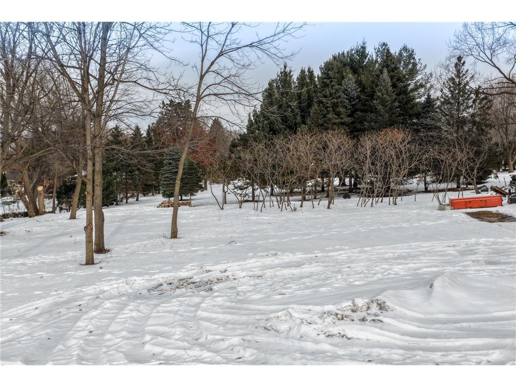 130x Dodd Road Mendota Heights MN 55118 7008597 image12