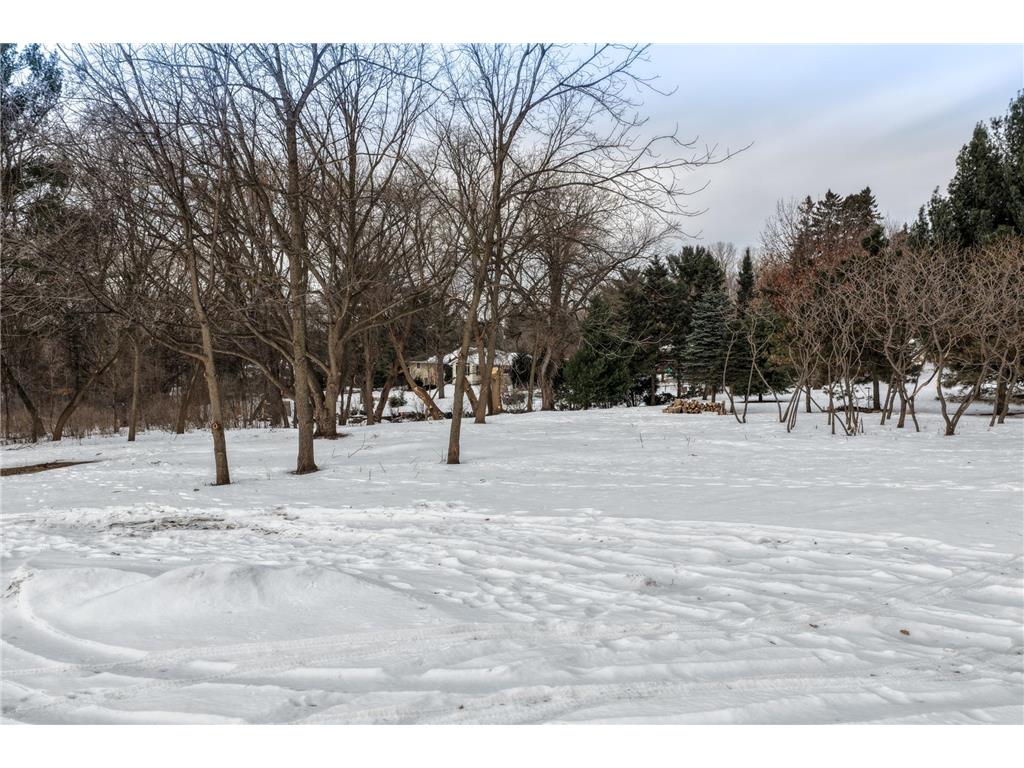 130x Dodd Road Mendota Heights MN 55118 7008597 image16