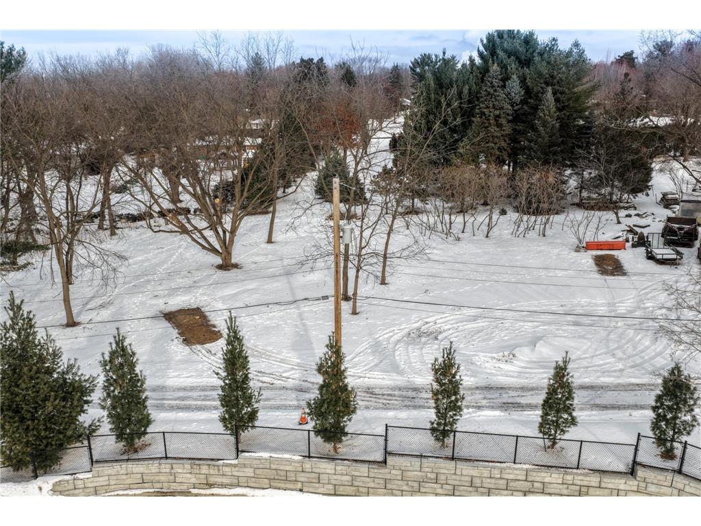 130x Dodd Road Mendota Heights MN 55118 7008597 image4
