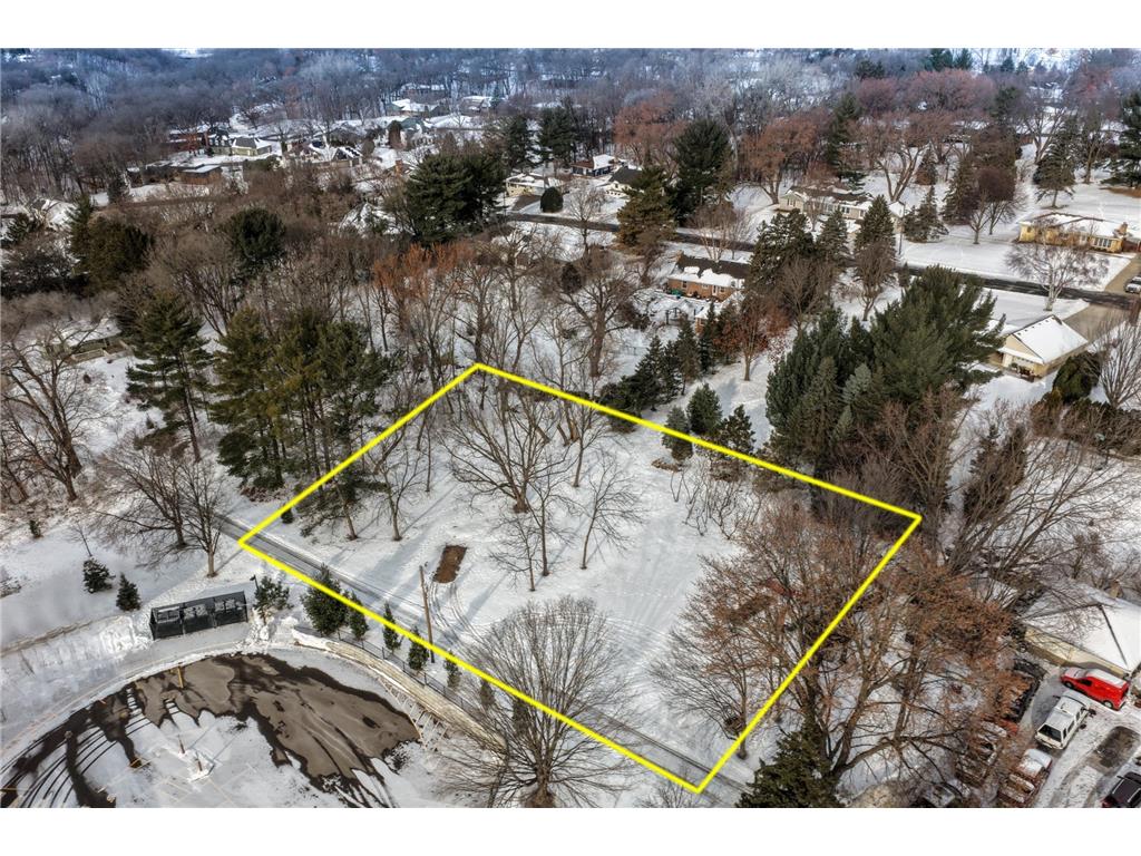 130x Dodd Road Mendota Heights MN 55118 7008597 image9