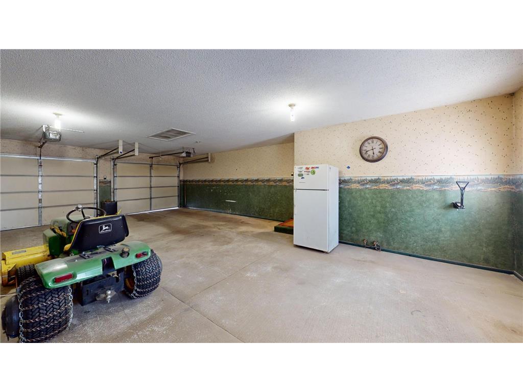 131 4th Place SE Glenville MN 56036 7014873 image25