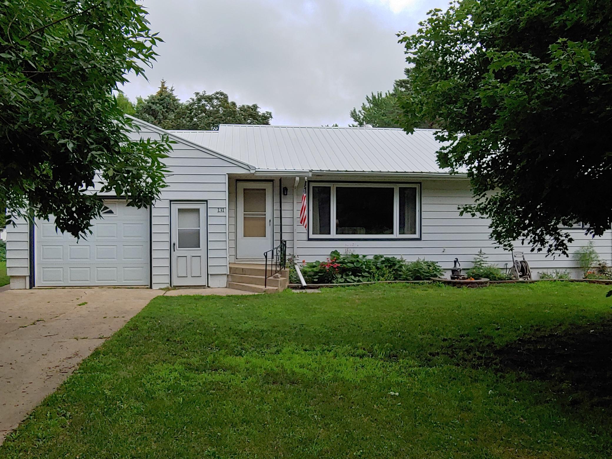 131 4th Street SE, Glenville, MN, 56036 MLS 6021587 Edina Realty