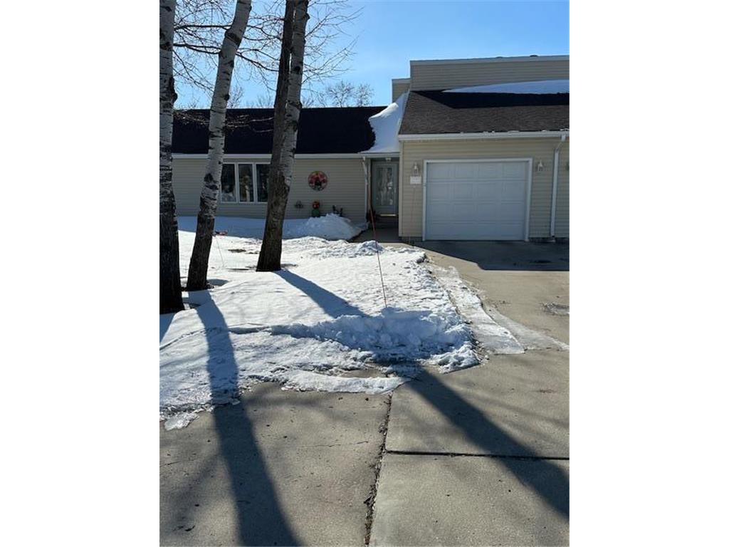 131 Belleville Court Thief River Falls MN 56701 7039037 image1