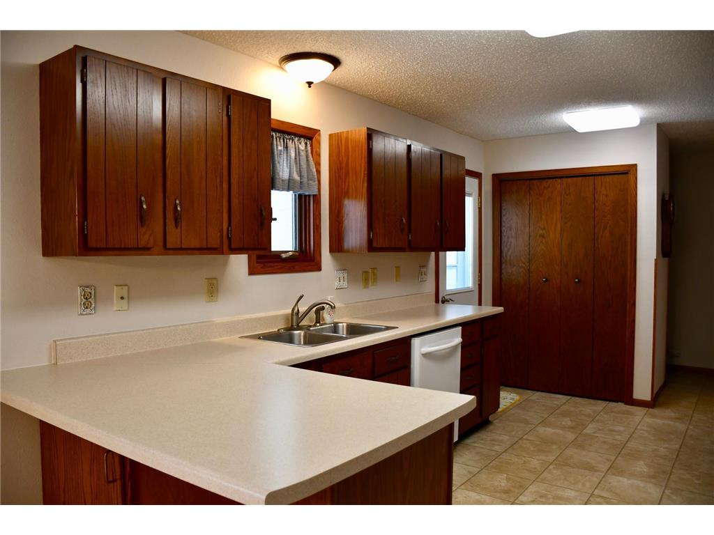 131 Belleville Court Thief River Falls MN 56701 7039037 image12