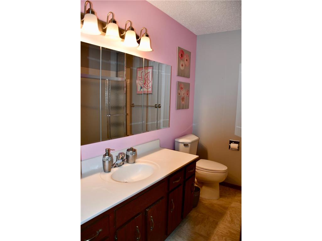 131 Belleville Court Thief River Falls MN 56701 7039037 image18