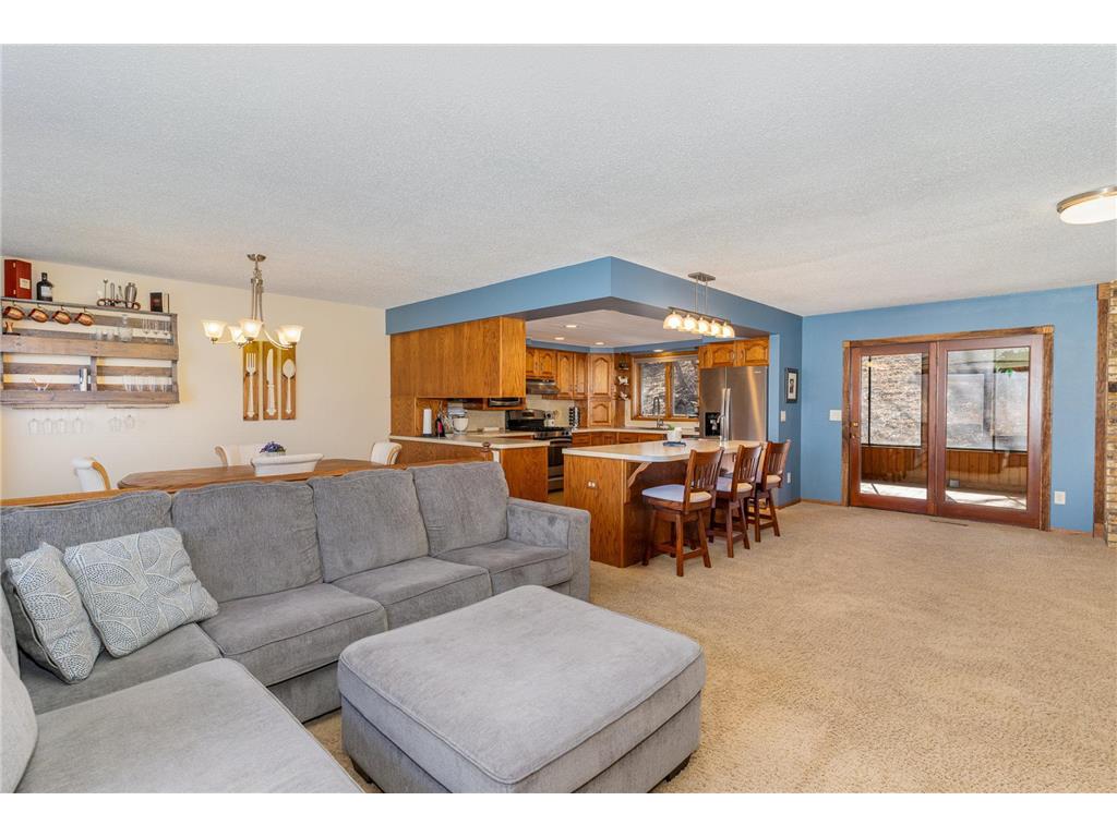 131 Carriage Lane, Burnsville, MN, 55306 MLS 6496877 Edina Realty