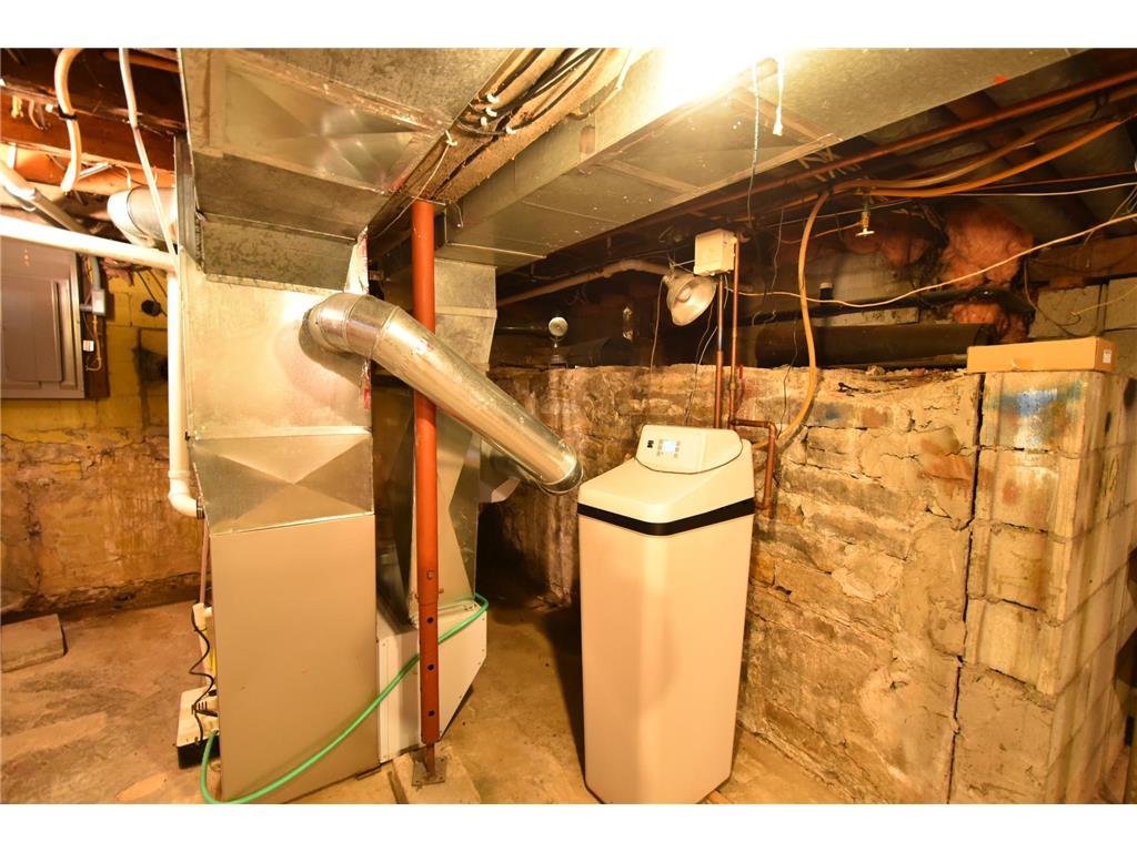 131 E 7th Street Zumbrota MN 55992 7073026 image49