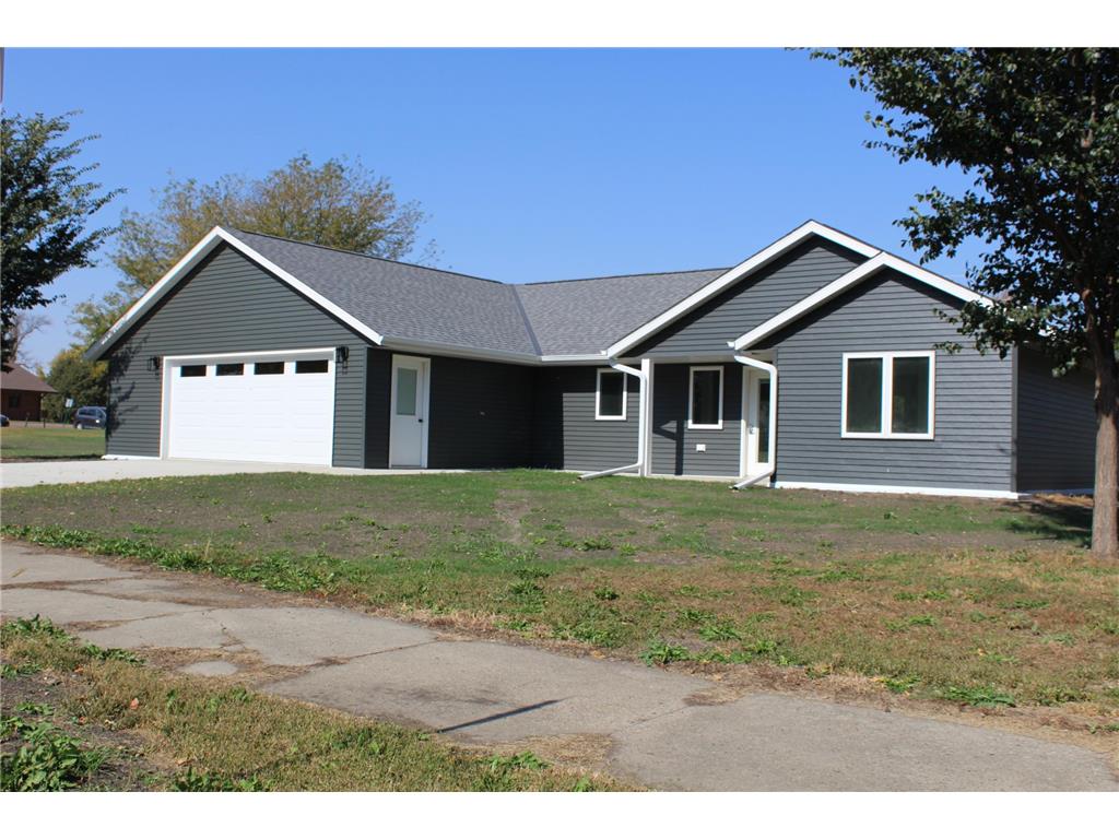 131 Main Street E Trimont MN 56176 6798313 image4