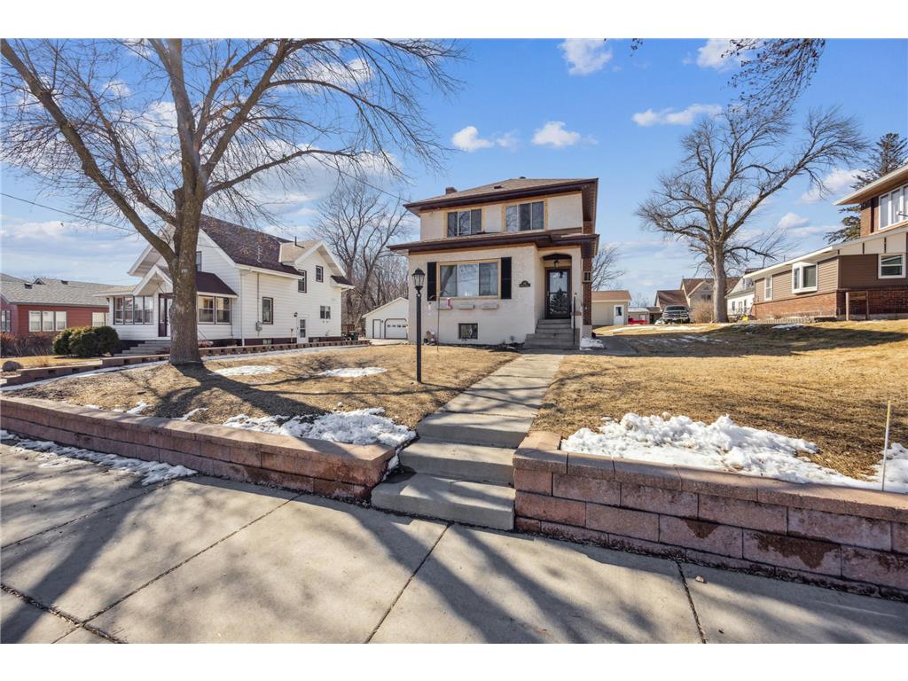 131 Meeker Avenue S Watkins MN 55389 6676814 image1