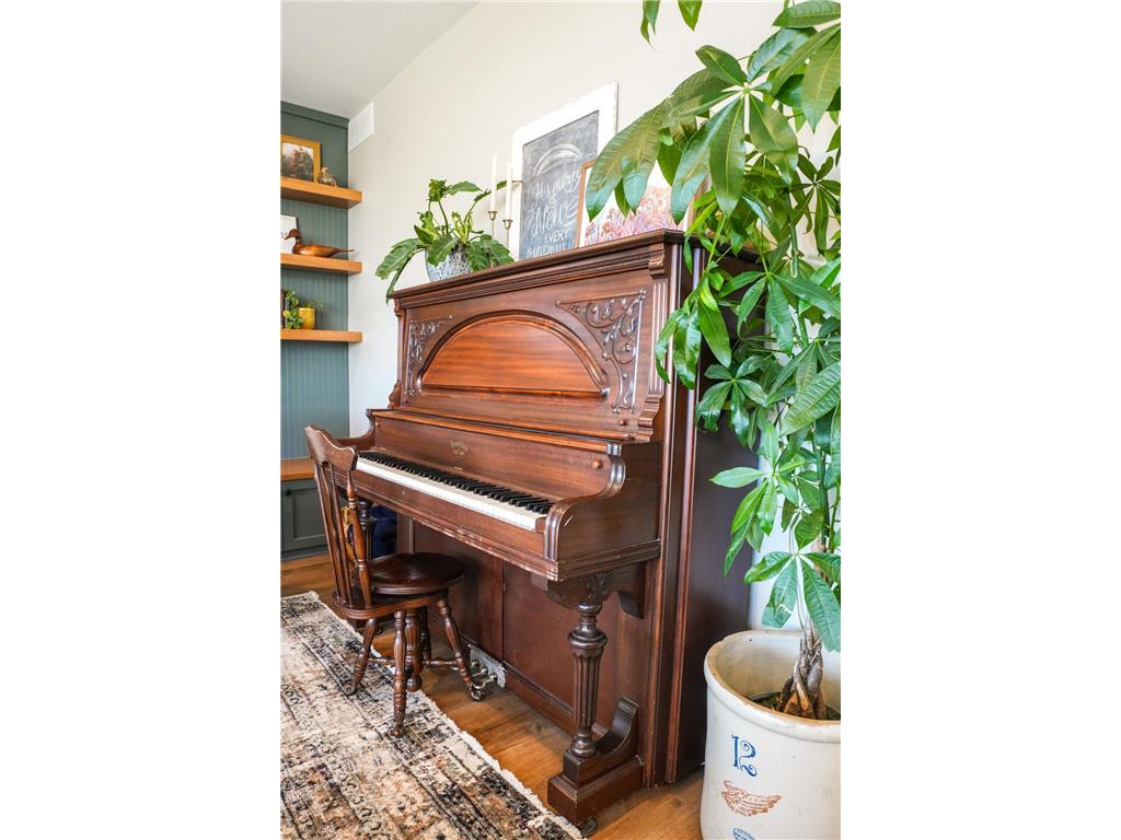 131 Pine Street NW New London MN 56273 6820189 image18