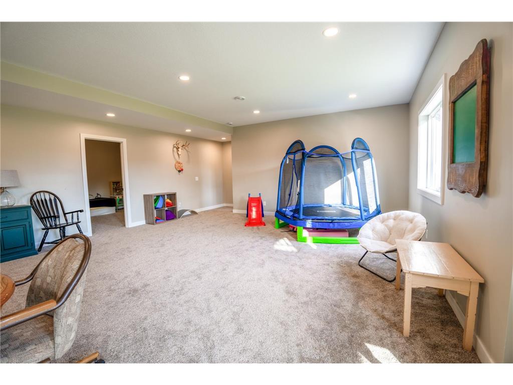 131 Pine Street NW New London MN 56273 6820189 image53