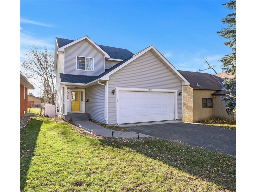 1310 4th Street E Saint Paul MN 55106 6461055 image1