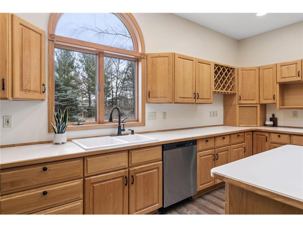 1310 Deerwood Drive Eagan MN 55123 6709547 image15