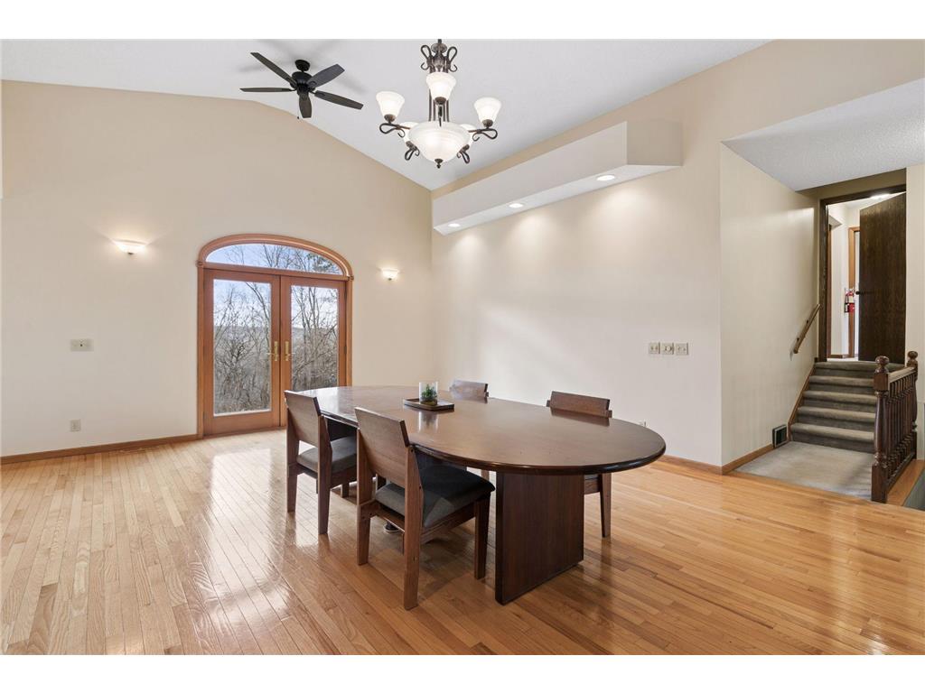 1310 Deerwood Drive Eagan MN 55123 6709547 image19