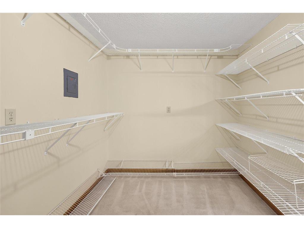 1310 Deerwood Drive Eagan MN 55123 6709547 image28