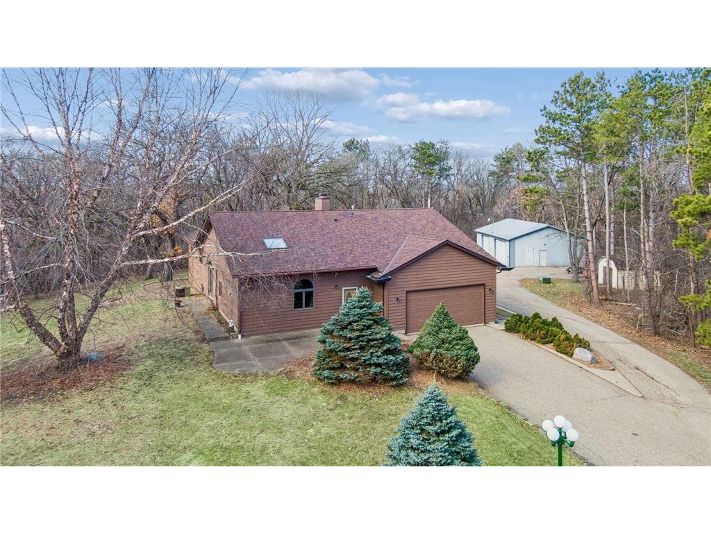 1310 Deerwood Drive Eagan MN 55123 6709547 image3