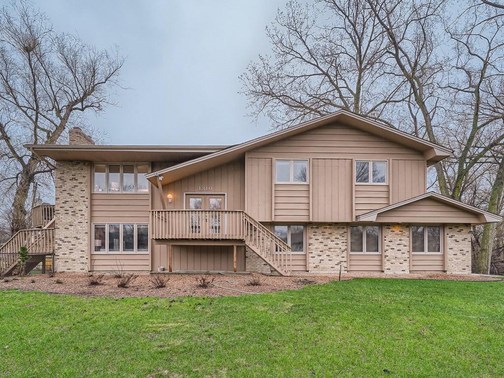 1310 Louisiana Avenue N Golden Valley MN 55427 6525113 image1