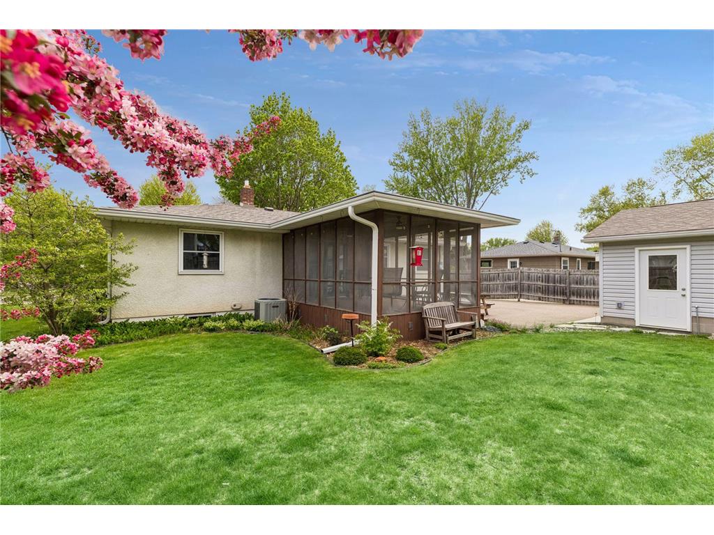 1310 Oak Street W Stillwater MN 55082 7061750 image32