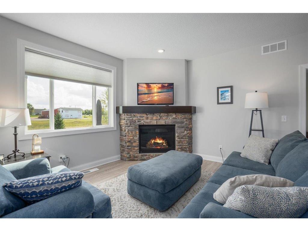 1310 Rose Street New Richmond WI 54017 6809034 image11