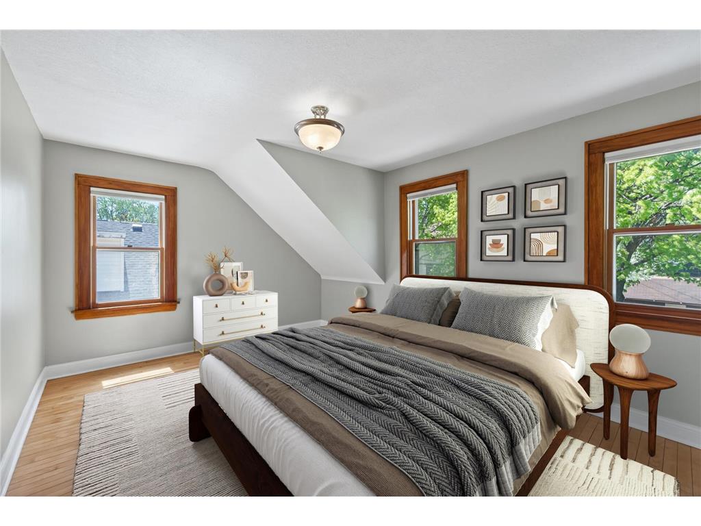 1310 Thomas Avenue N Minneapolis MN 55411 7070905 image12