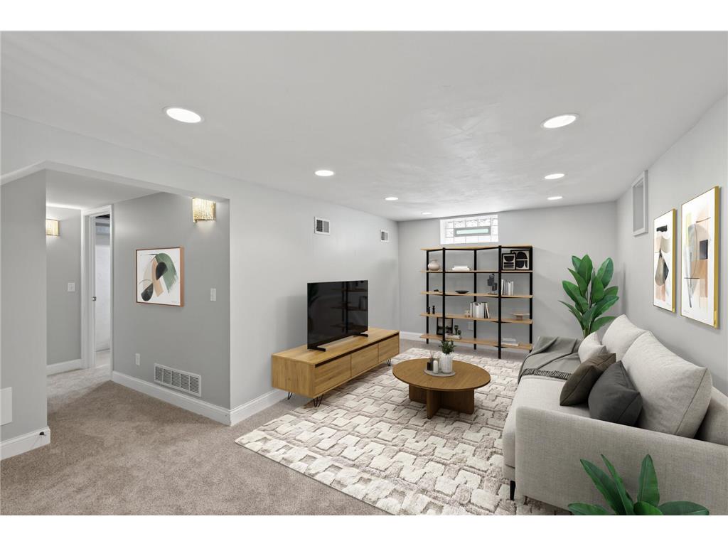 1310 Thomas Avenue N Minneapolis MN 55411 7070905 image14