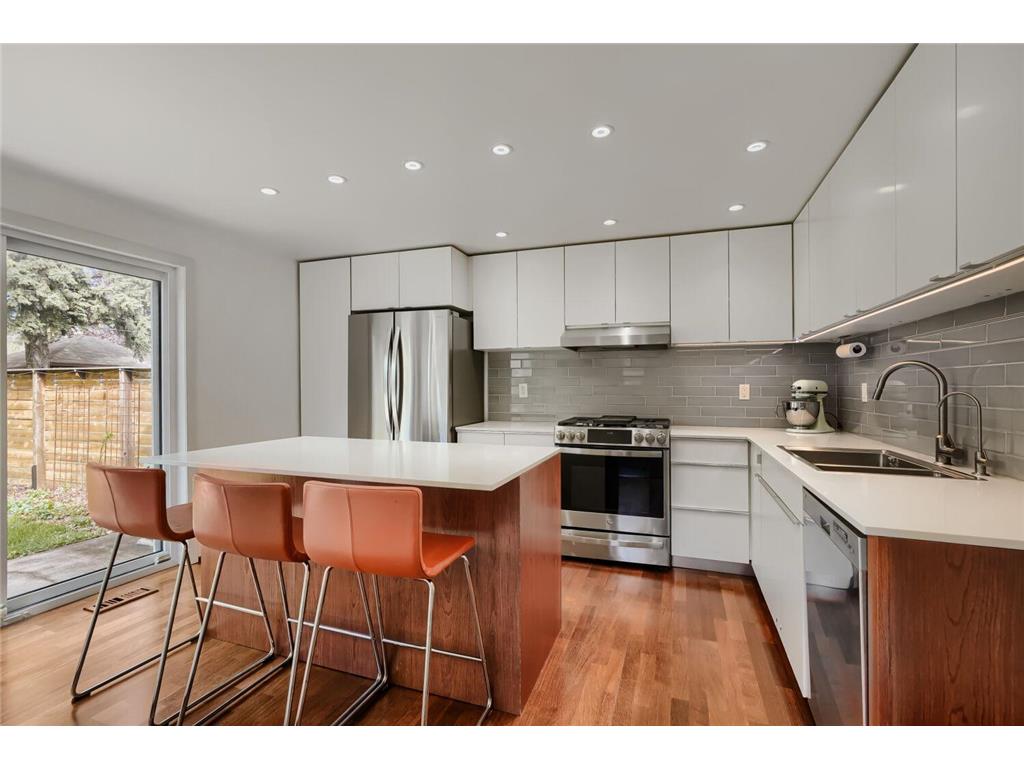 1310 Washington Street NE Minneapolis MN 55413 7071152 image12