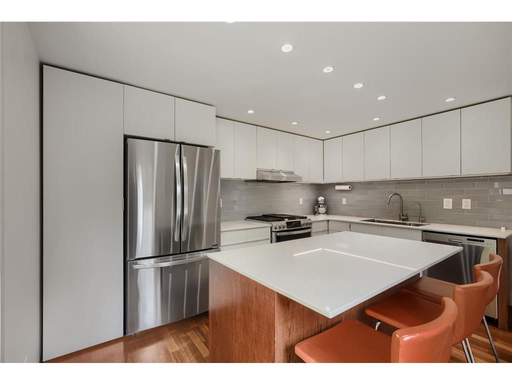 1310 Washington Street NE Minneapolis MN 55413 7071152 image13