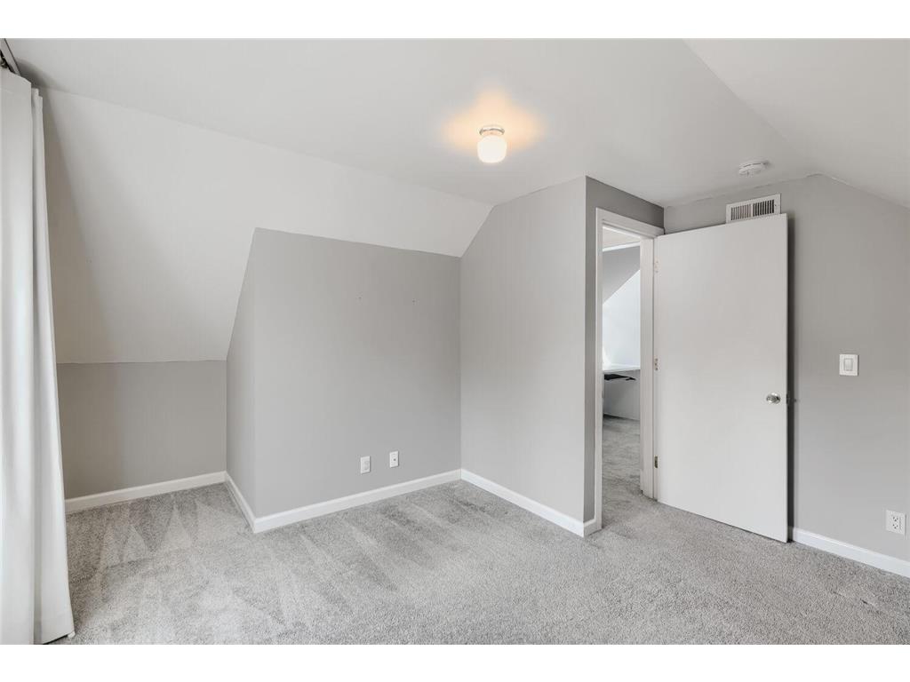 1310 Washington Street NE Minneapolis MN 55413 7071152 image19