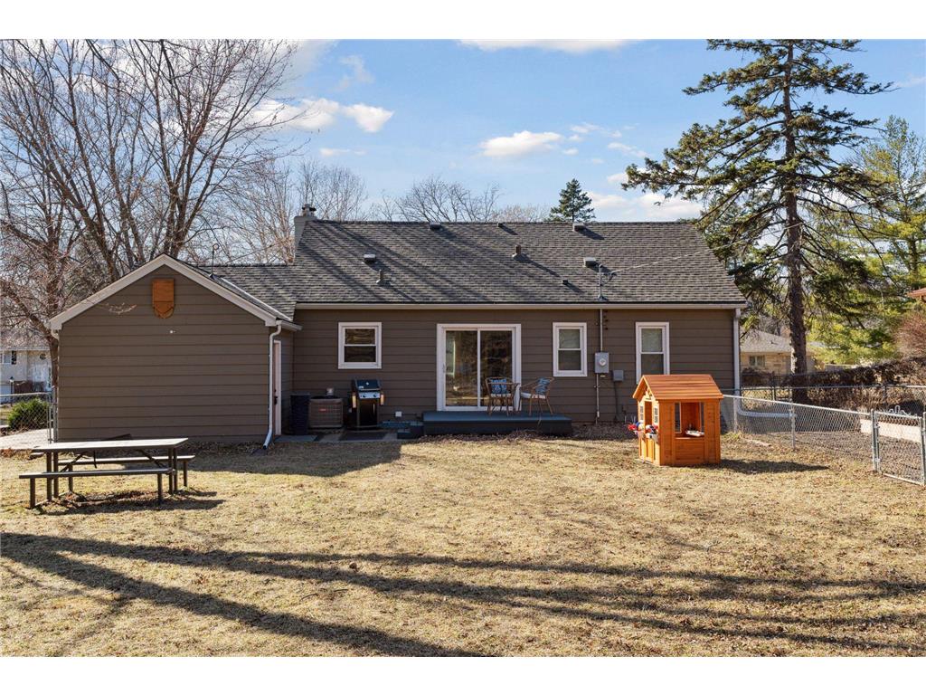 1310 Welcome Avenue N Golden Valley MN 55422 6508672 image27