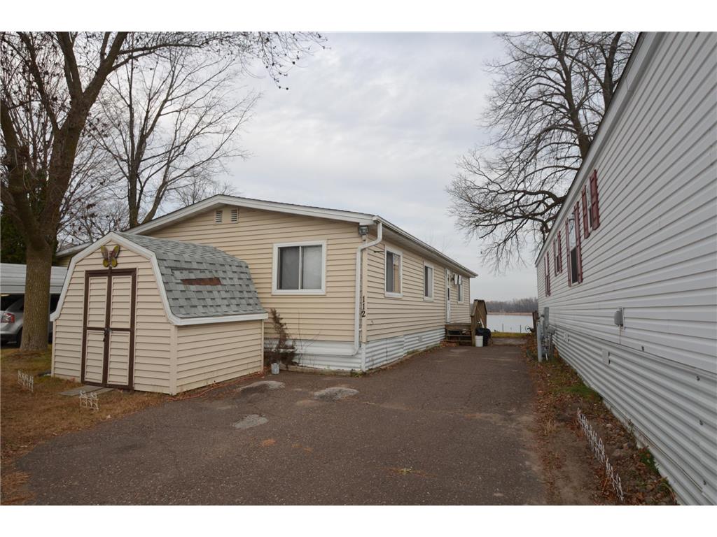 13100 318th Street #112 Lindstrom MN 55045 - North Center Lake 6824824 image1